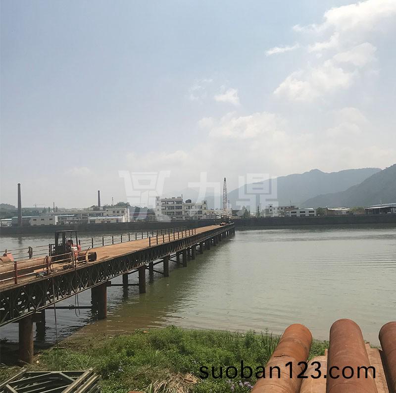 鋼平檯(tai)