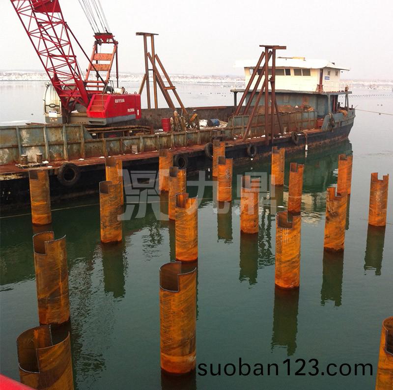 中交三航(hang)威(wei)海青(qing)榮(rong)城(cheng)際(ji)公路(lu)雙(shuang)島港特(te)大橋(qiao)鋼平檯
