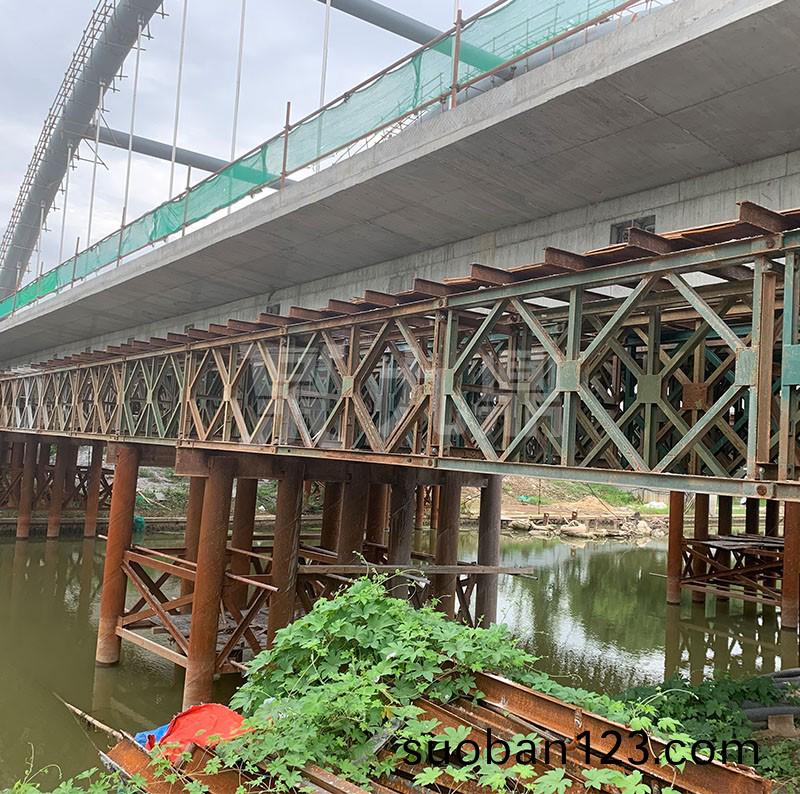貝(bei)雷橋